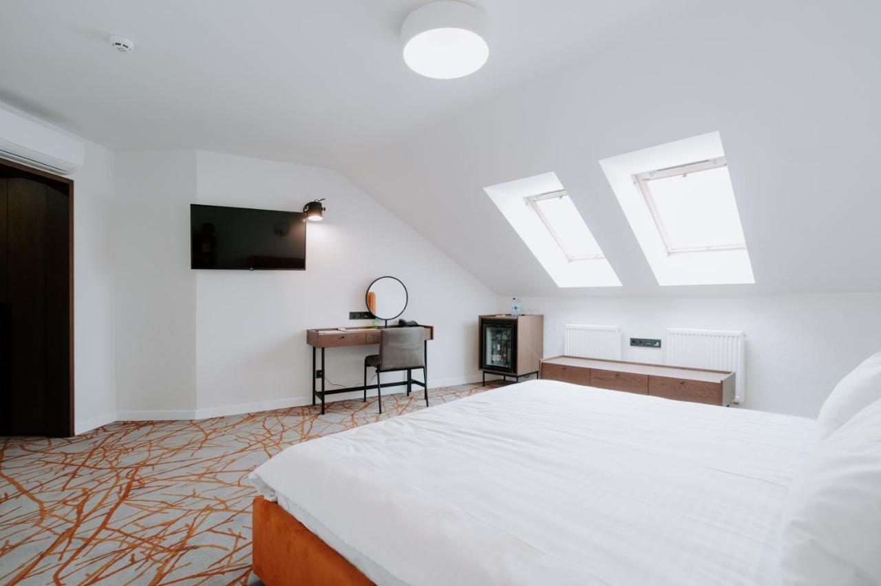 Selena Family Hotel Sokirno
