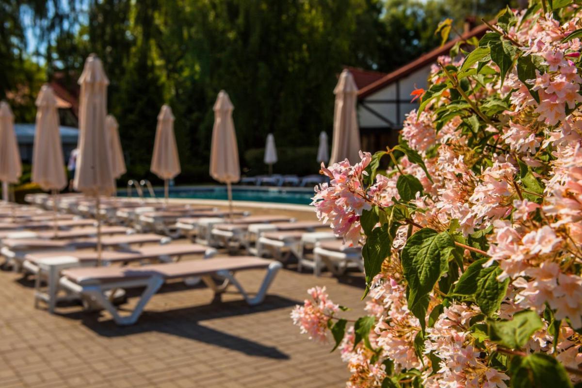Selena Family Hotel