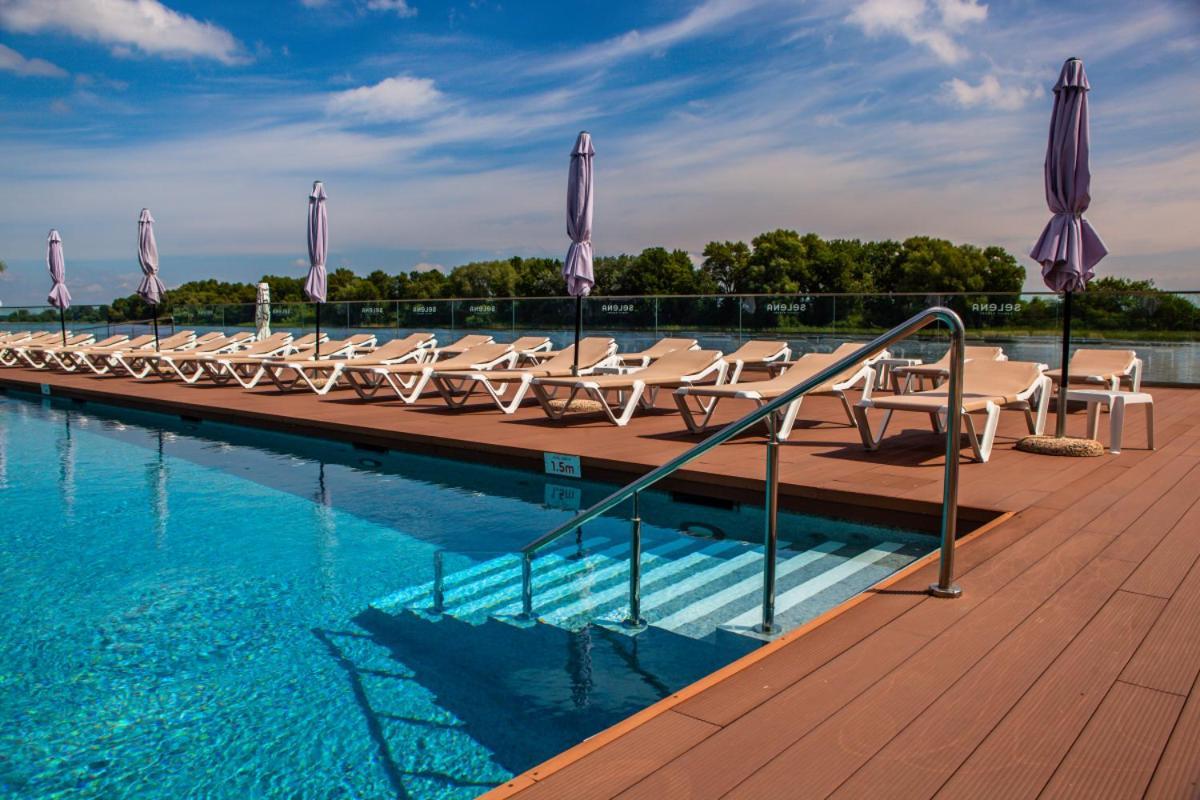 Selena Family Hotel Sokirno